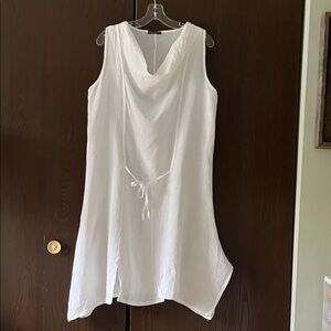 Saga Italy 100% white linen sleeveless sundress. Size Large.